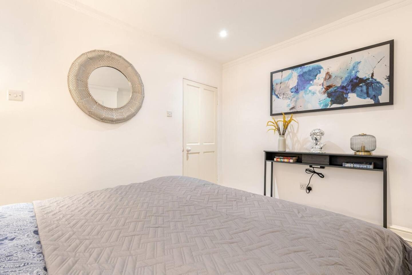 Grand Design Deluxe By Buckingham Palace Homestay *
